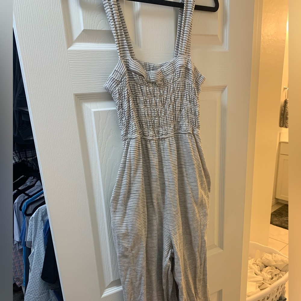 American eagle smocked romper